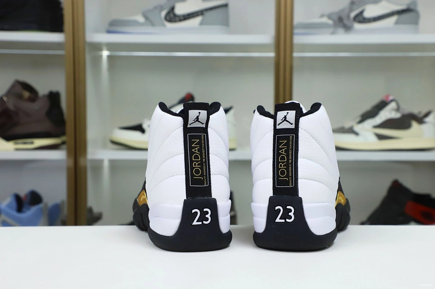 12 AIR 'ROYALTY' JORDAN RETRO 0123